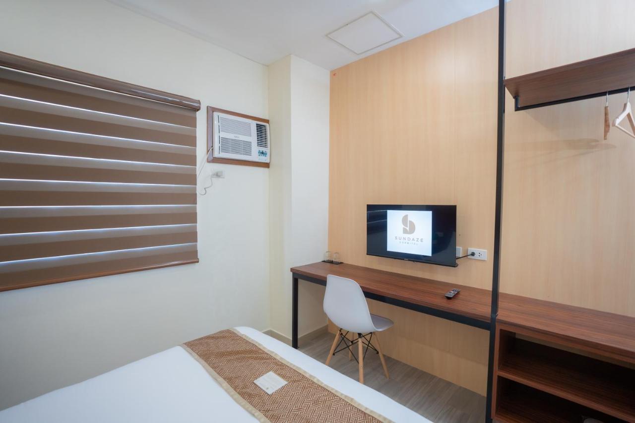 Sundaze Dormitel Hotel Naga  Exterior photo